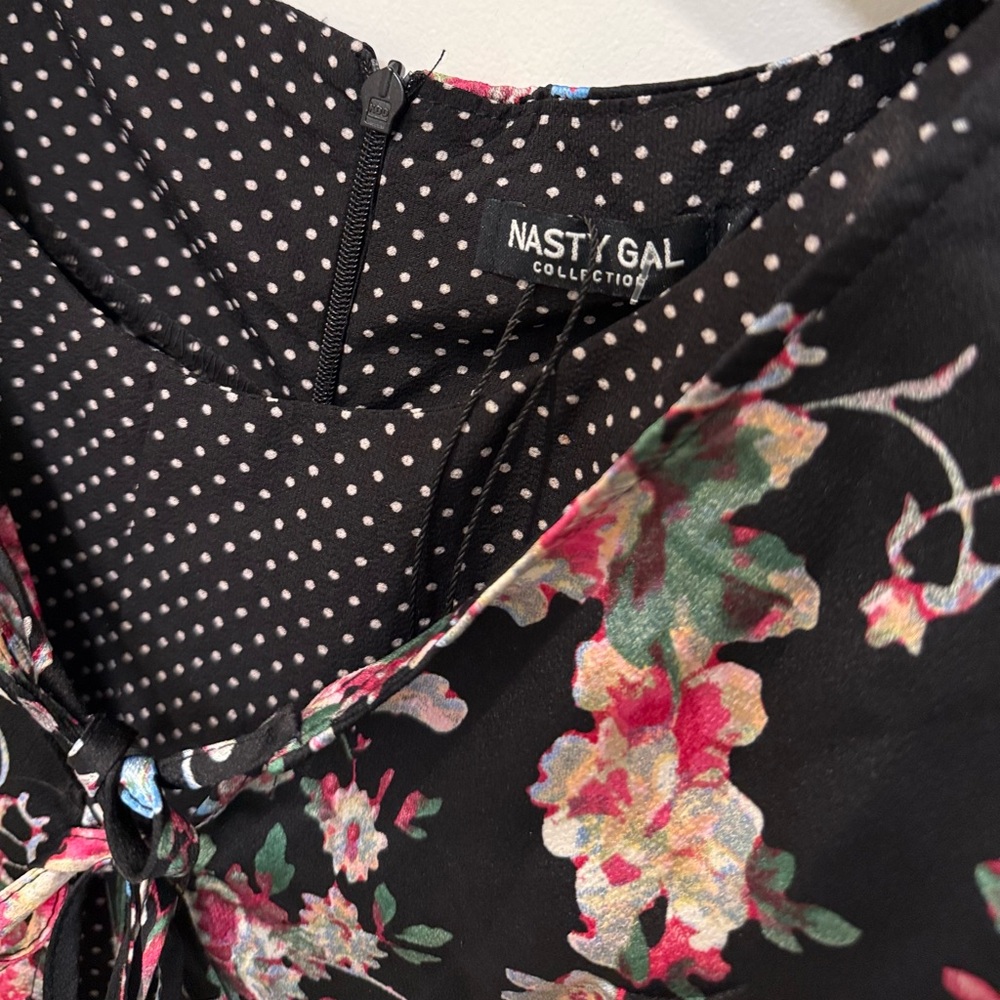 Nasty Gal Dot To Grow Flowers & Polka Dots Floral Print Dress - Size 4 - Picture 7 of 7
